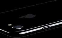 iPhone 7 phiên bản Jet Black chống xước tốt đến đâu?