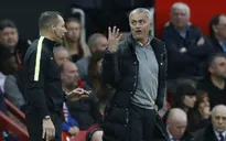 Jose Mourinho bị cấm chỉ đạo 1 trận tại giải Ngoại hạng Anh