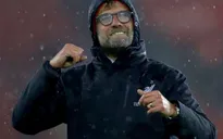 Mất trò cưng vì thẻ đỏ, HLV Jurgen Klopp "ấm ức" với FA
