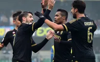 Morata lại tỏa sáng, Juventus lên ngôi đầu Serie A