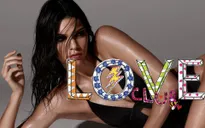 Kendall Jenner "hút hồn" với vẻ gợi cảm và cá tính