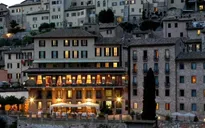 Italy: Miễn phí tiền phòng nếu cặp đôi thụ thai tại khách sạn