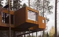 Khám phá khách sạn trên cây Tree Hotel cực độc đáo ở Thụy Điển