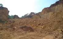 Quảng Bình: Khai thác khoáng sản trái phép uy hiếp đường dây 500kV