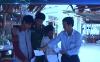 Khen thưởng 2 thiếu niên cứu 5 học sinh bị đuối nước