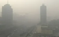 Trung Quốc phát cảnh báo vàng về khói mù