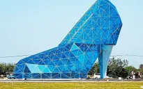 Mê mẩn với nhà thờ giày thủy tinh ở Đài Loan