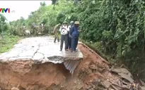 Giao thông Kon Tum thiệt hại nặng sau mưa lũ