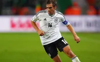 Philipp Lahm sẽ treo giày vào cuối mùa