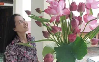 NSND Lan Hương: Nặng tình với sân khấu nhưng gia đình là số một