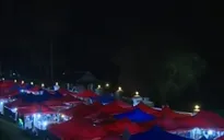 Chợ đêm Luang Prabang - điểm nhấn du lịch tại Lào