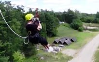 Mừng thọ 80 tuổi bằng... màn đu dây mạo hiểm