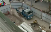 TP.HCM: Lô cốt chậm tiến độ, người dân sốt ruột