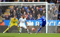 Mahrez chớp cơ hội mở tỉ số cho Leicester City