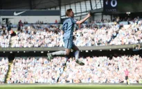 Đè bẹp Bournemouth, Man City giữ chắc ngôi đầu