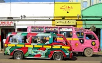 Xe bus Matatu - “ông hoàng” đường phố Kenya