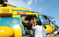 Đưa ngư dân từ quần đảo Trường Sa về đất liền cấp cứu