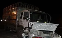 Đấu đầu xe tải trên quốc lộ 14, lái xe ô tô con tử vong tại chỗ