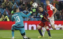 Messi lập kỷ lục với "con mồi" ưa thích Arsenal