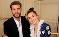 Miley Cyrus tươi hết cỡ bên người tình điển trai
