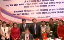 Việt Nam - Hàn Quốc hợp tác khắc phục hậu quả bom mìn