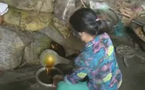 Cận cảnh xưởng mỡ bẩn nhầy nhụa, đen ngòm tại Bắc Ninh