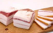 Cân đối sử dụng dầu ăn và mỡ động vật trong bữa ăn