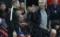 Mourinho lại bị FA "sờ gáy", Manchester United thêm rối