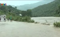 Mưa lũ làm 3 người chết, gây thiệt hại nặng ở nhiều tỉnh