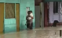 Mưa lớn kéo dài, hủy hoại hàng trăm ngôi nhà tại Peru