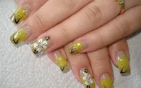 Nghề làm Nail mang thu nhập tốt cho người Việt tại Mỹ