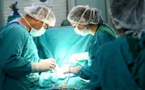 Tăng giá dịch vụ y tế, chất lượng dịch vụ có tăng?
