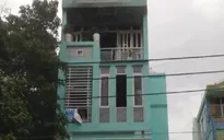 TP.HCM: Người đàn ông ngáo đá đốt nhà 3 tầng