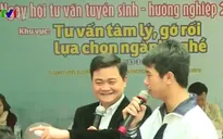 Hàng nghìn học sinh tham gia ngày hội tư vấn tuyển sinh - hướng nghiệp 2016