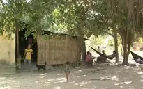 Người dân tái nghèo do nắng hạn