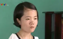 Nghị lực của cô gái không tay viết chữ tuyệt đẹp