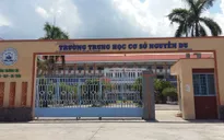 Kiên Giang: Học sinh nghỉ Hè sớm vì... thiếu nước sinh hoạt