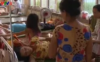 Ngộ độc tập thể tại Quảng Trị: Các bệnh nhân nhập viện sau khi ăn bánh ướt