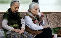Việt Nam đang già hóa dân số với tốc độ nhanh