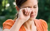 Cách phòng tránh bệnh viêm bờ mi ở người cao tuổi