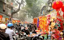 Nhộn nhịp thị trường đồ cúng ông Công, ông Táo