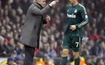 C.Ronaldo nói gì về việc gia nhập Man Utd?