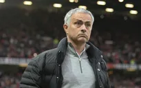 Mourinho lại sắp bị phạt nặng vì "bật" trọng tài