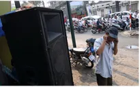 Ô nhiễm tiếng ồn - Phạt không xuể, "hét vào mặt nhau" là cách duy nhất để giao tiếp