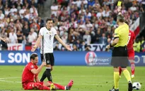 Những cầu thủ bị treo giò tại vòng 1/8 và có khả năng vắng mặt tại tứ kết EURO 2016
