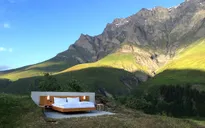 Khách sạn “ngàn sao” ở Thụy Sĩ: Giá "chát" mà vẫn hút khách