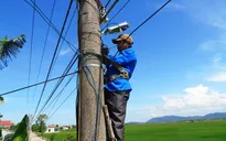 Quảng Bình: Thanh niên tình nguyện thắp sáng đường quê
