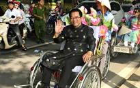 Dàn nghệ sĩ gạo cội diễu hành áo dài trên các tuyến phố Hà Nội