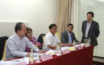 Phó Tổng Giám đốc Đài THVN thăm các giám khảo chấm thi tại LHTHTQ lần thứ 36