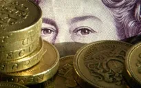 Fitch: Đầu tư vào nền kinh tế Anh giảm 5% trong năm 2017 do Brexit
